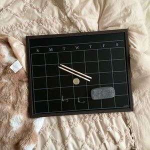 Black Weekly Wall Calendar